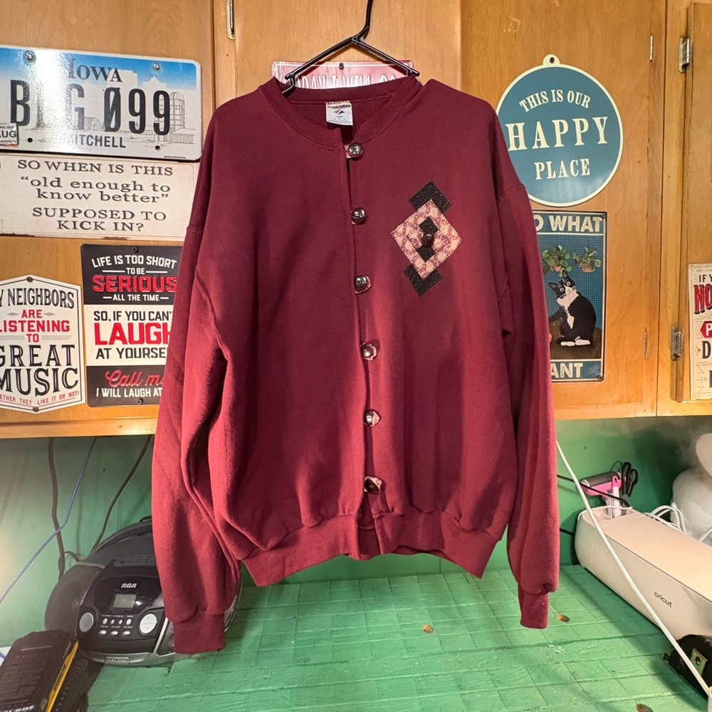 Jerzees Burgundy Cardigan Sweater with Pattern